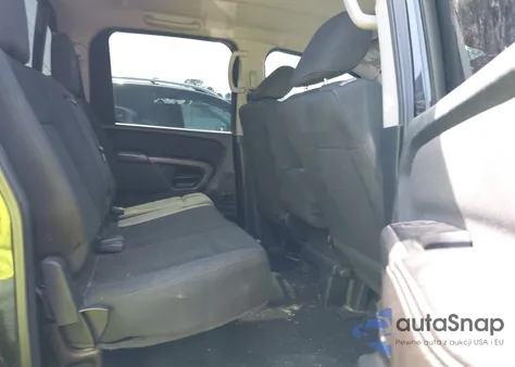 2015 Nissan Titan Pro-4X/S/Sl/Sv z USA, uszkodzony, nr VIN 1N6AA0EJ8FN513931